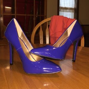 Blue Cato Heels!