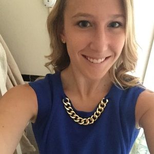 Meet your Posher, Abby