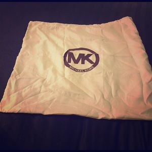 Authentic Michael Kors Dust Bag️⚡️Offers Welcome⚡️