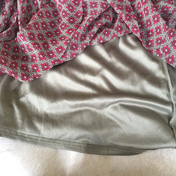 daniel rainn shirt with built in cami! super cute! - Picture 3 of 3