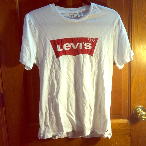 Levi's t shirt