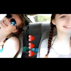 Meet your Posher, Daisy