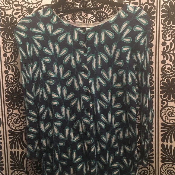 Ann Taylor Cardigan L