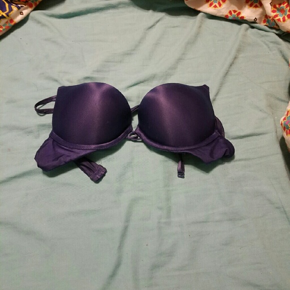 Victoria Secret bombshell bra