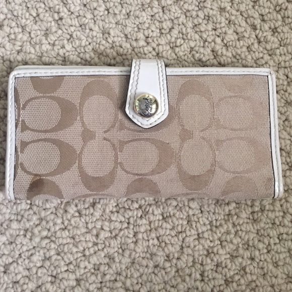 Coach Signature Collection Wallet