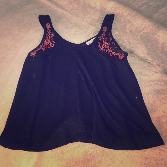 Black flary tank top! great with jeans! worn once! - Picture 1 of 2