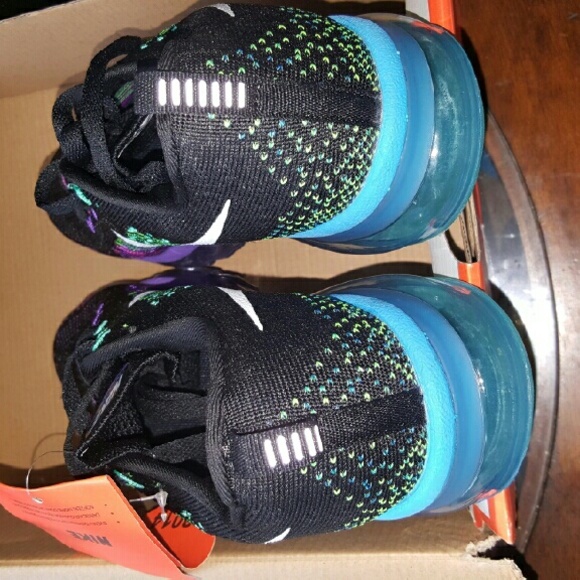 Nike Flyknit Air Max 6.5 new brand - Picture 4 of 4