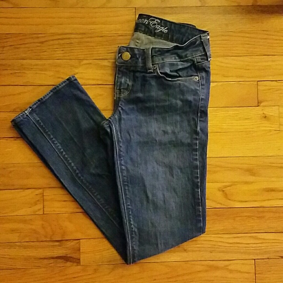 American Eagle Outfitters Denim - SALE AEO Straight style jeans