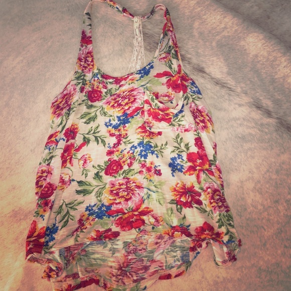 "Lush" floral printed tank top. great with jeans!! - Picture 1 of 3