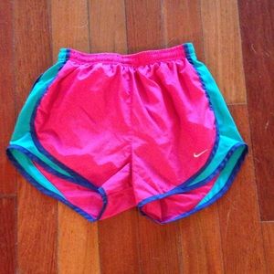 Nike Dri Fit Tempo Running Short