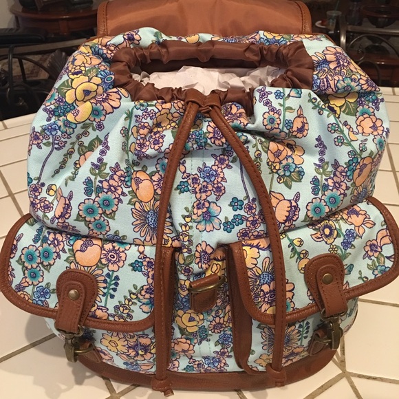 🚫SOLD🚫Mossimo floral backpack. - Picture 3 of 4