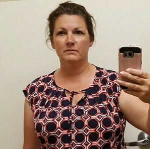 Meet your Posher, Shelly