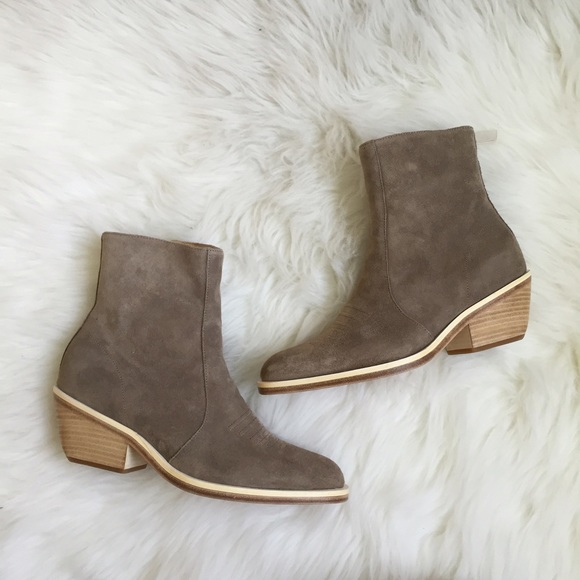 rag & bone Shoes - Rag & Bone Steele Boot Stone Suede Size 7.5