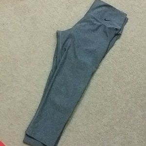 Gray nike dri-fit leggings
