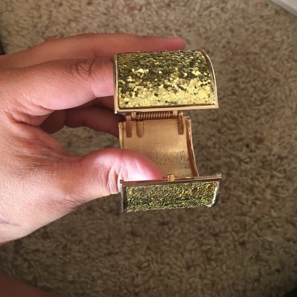 Bracelet - Picture 2 of 2