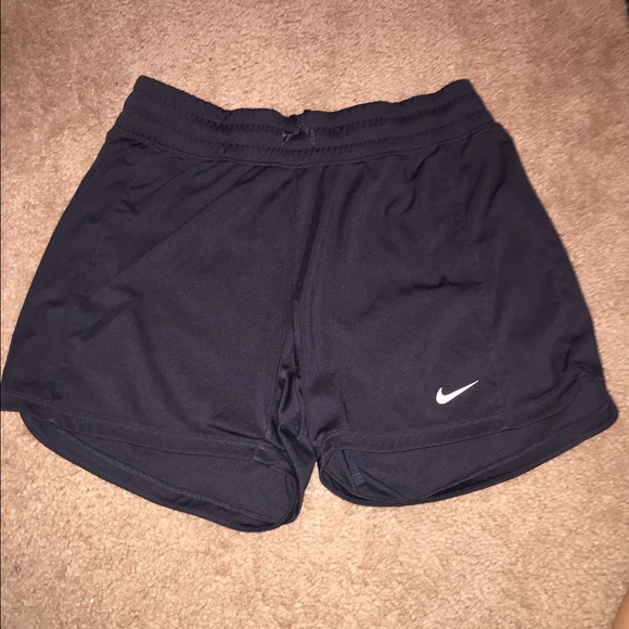 Black Nike shorts like new