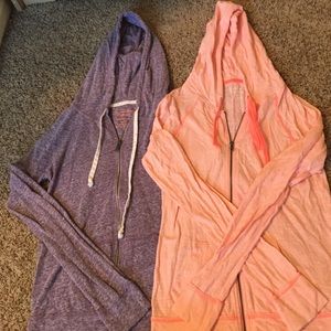 2 AMERICAN EAGLE brand zip up hoodies