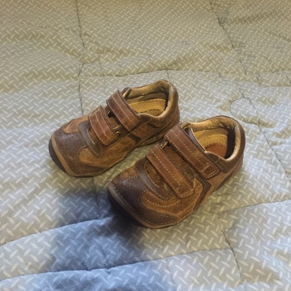 Toddler boys shoes