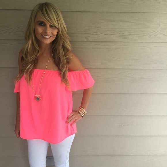 Neon pink off the shoulder top - Picture 2 of 2