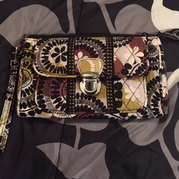 Vera Bradley - Picture 1 of 2