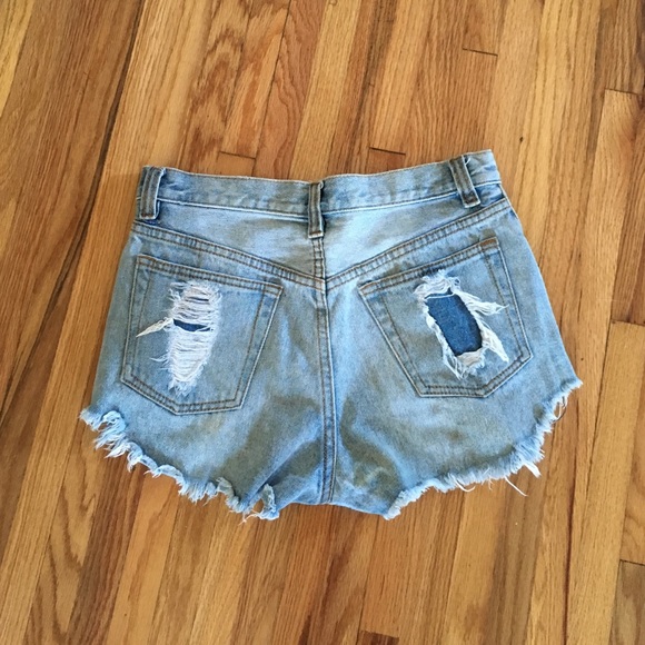 MINKPINK high waisted jean shorts *SOLD* - Picture 2 of 4