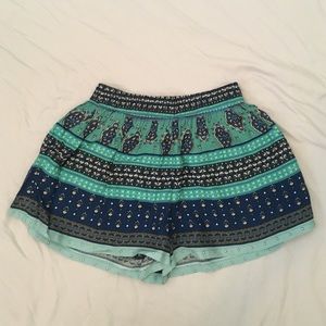 Printed, flowy shorts