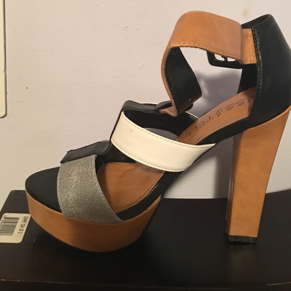 PRETTY HEELS