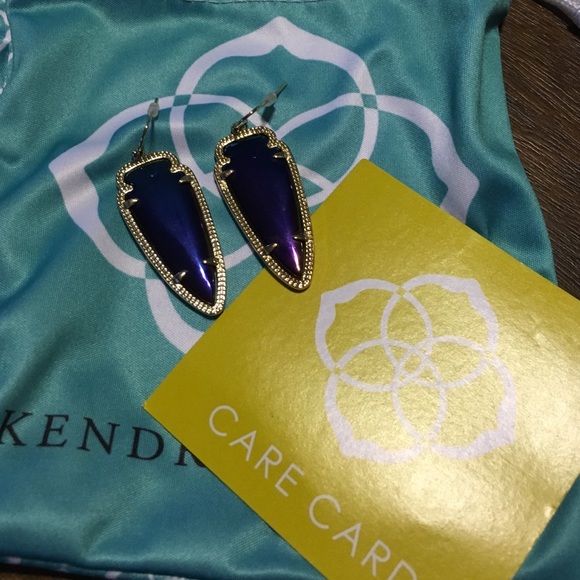 Kendra Scott skylar black iridescent earrings