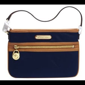 NWOT- Michael Kors Wristlet/ Clutch