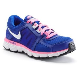 Nike dual fusion women's athletic