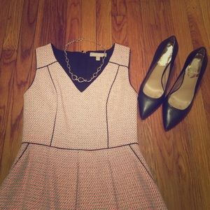 Cute work dress with hot pink detail
