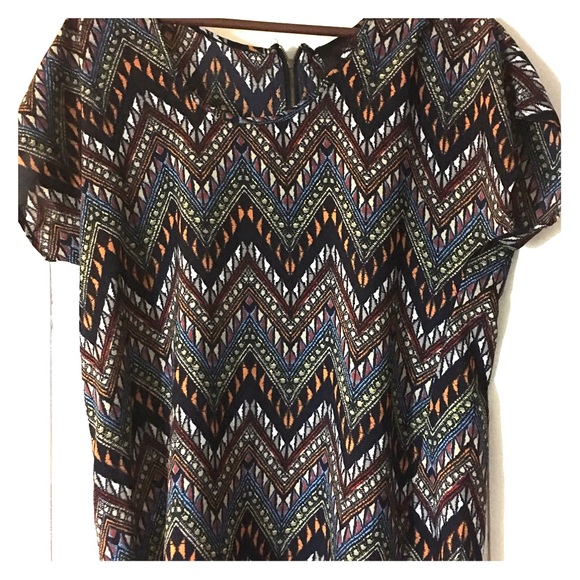 ✳️REDUCED✳️ Tribal pattern shirt
