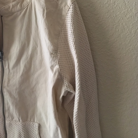 Jacket - Picture 2 of 3