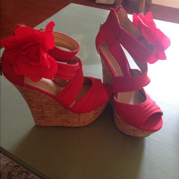 Just Fab wedges