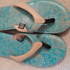 Teva Leather Habit Flip Flops