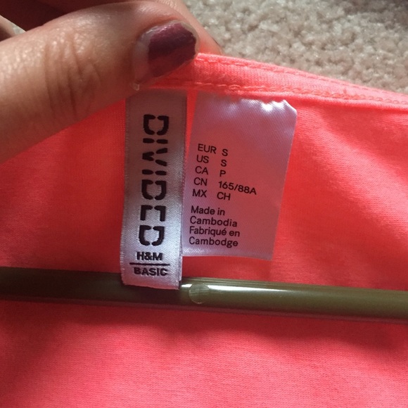 NWOT h&m crop top - Picture 2 of 3