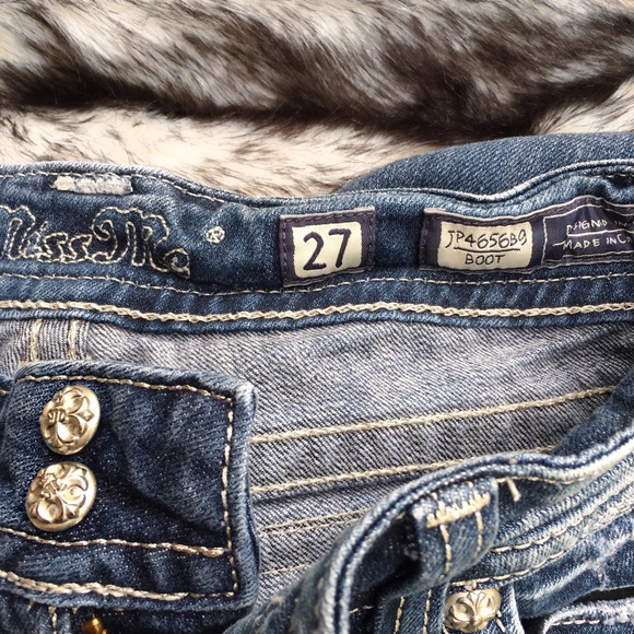 🔴Sold in bundle|Miss me embellished boot cut jean - Picture 3 of 4