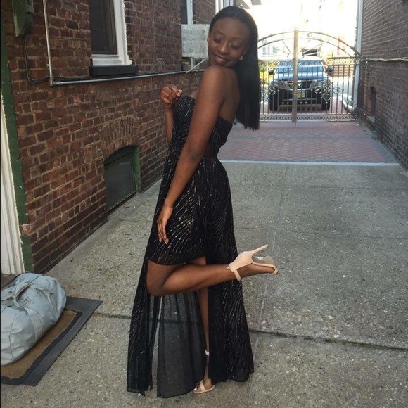 Meet your Posher, Michelle - Picture 1 of 2