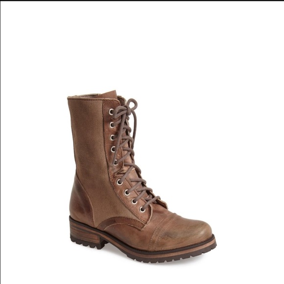 NWT STILL WRAPPED IN BOX STEVE MADDEN BOOTS