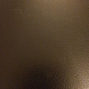 Meet your Posher, Iris