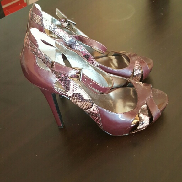 Guess heels - Picture 2 of 4