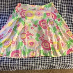 Adorable and gently worn Lily Pulitzer skirt