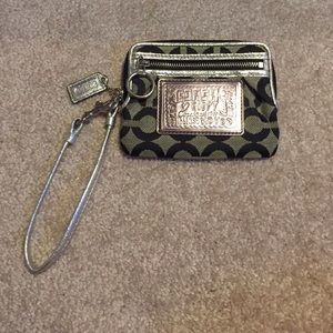 Coach Poppy Wristlet