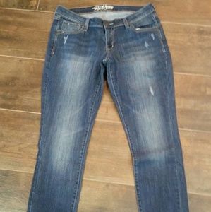 Old Navy Rockstar Jeans Size 14R.
