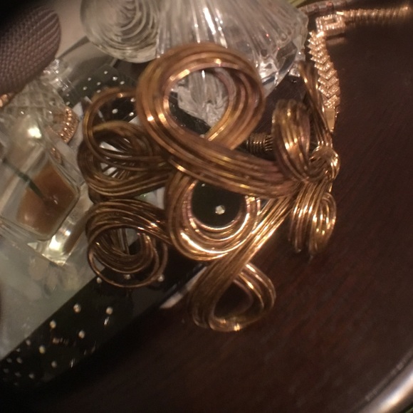 Wire filigree, bracelet with attitude! - Picture 1 of 4