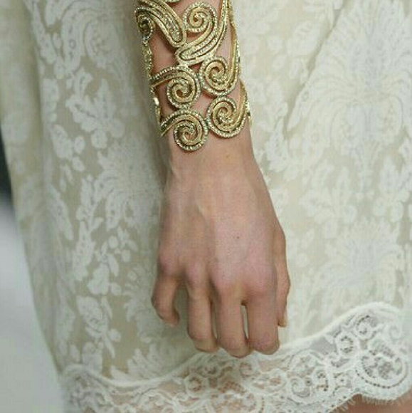 Wire filigree, bracelet with attitude! - Picture 4 of 4