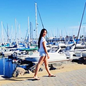 Meet your Posher, Ginny