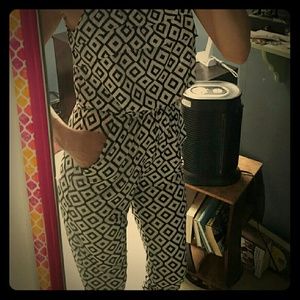 NWT- ADORABLE skinny/tapered jumpsuit.