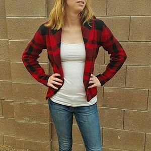 !SUMMER CLEARANCE! Plaid sweater/cardigan