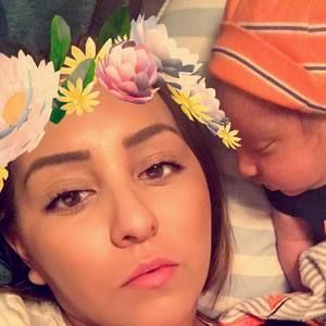 Meet your Posher, Vanessa